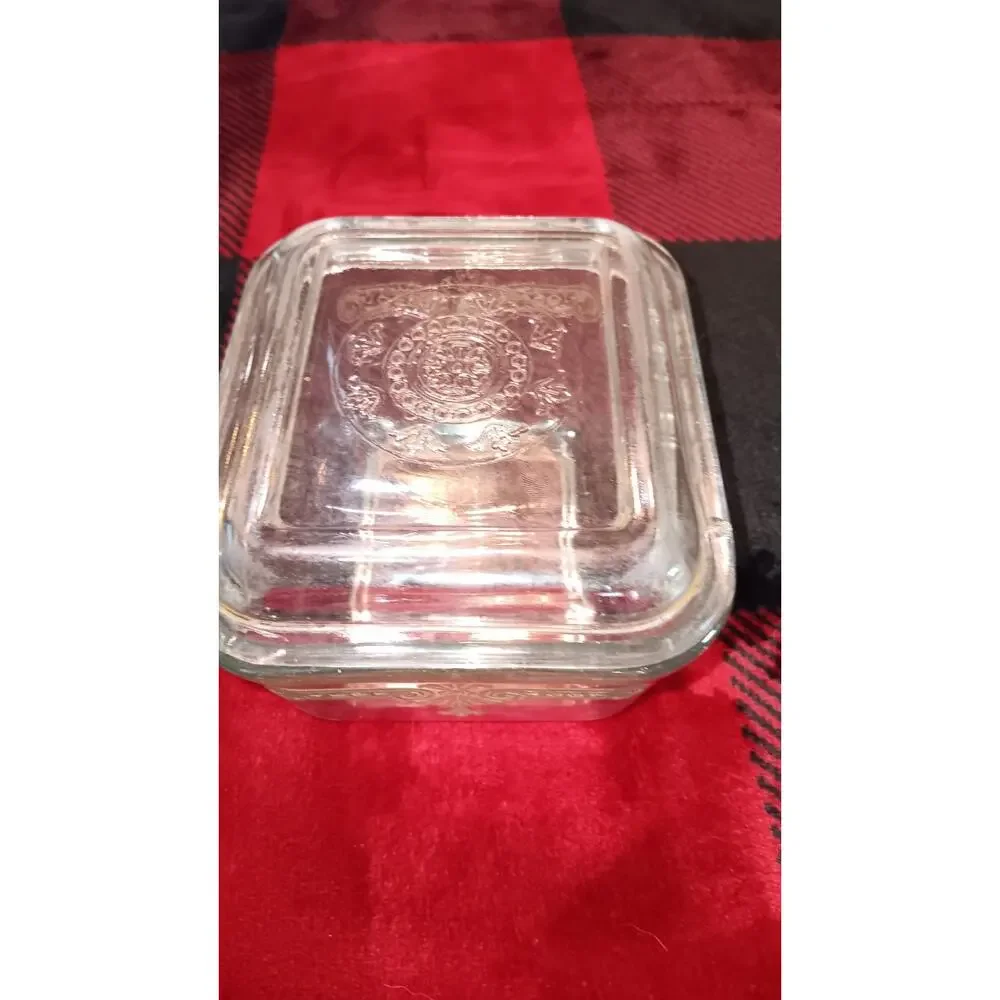Vintage Fire King Clear Glass Refridgerator Dish w/ Lid